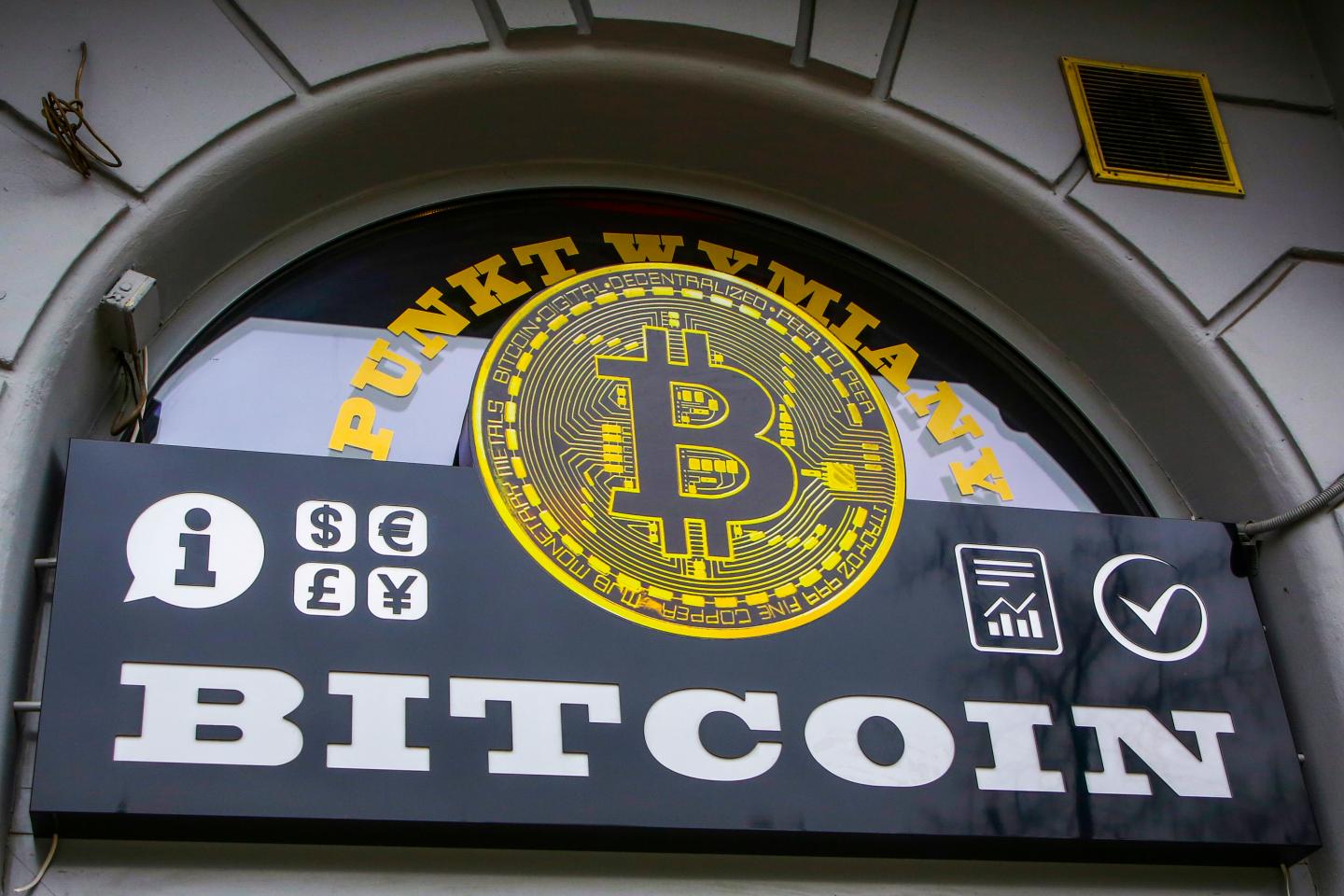 Bitcoin, Ethereum, Ripple investors sour amid. More cryptocurrency losses to come.