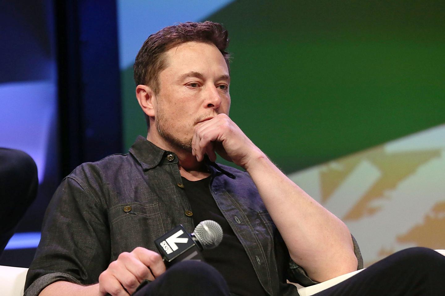 elon-musk-tesla-worried