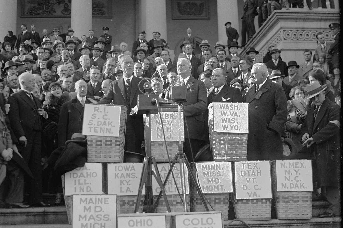smoot-hawley-tax-petition-trade-wars