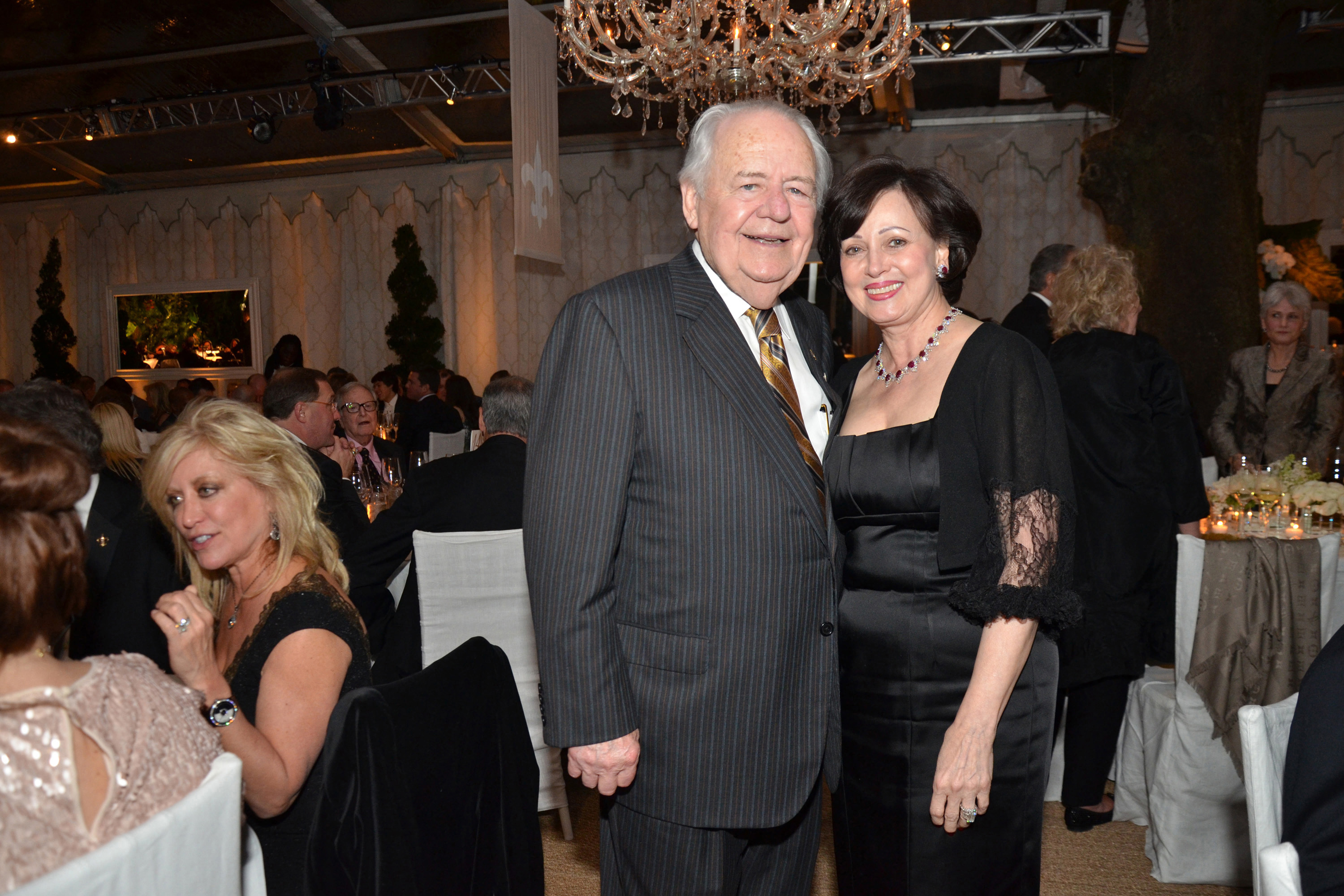 Tom Benson, Longtime New Orleans Saints Owner, Dead at 90