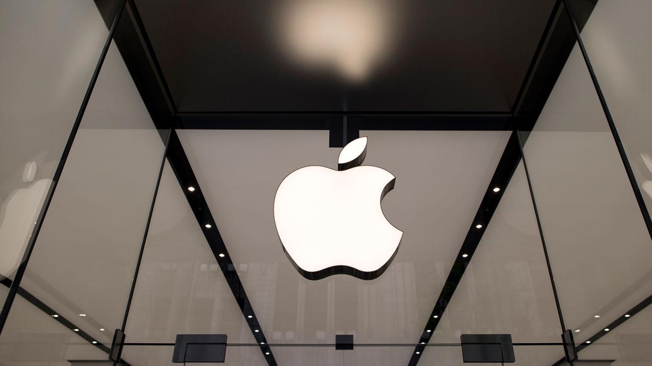 Apple Eyes Drones as 6.5-Inch iPhone Comes Into Focus