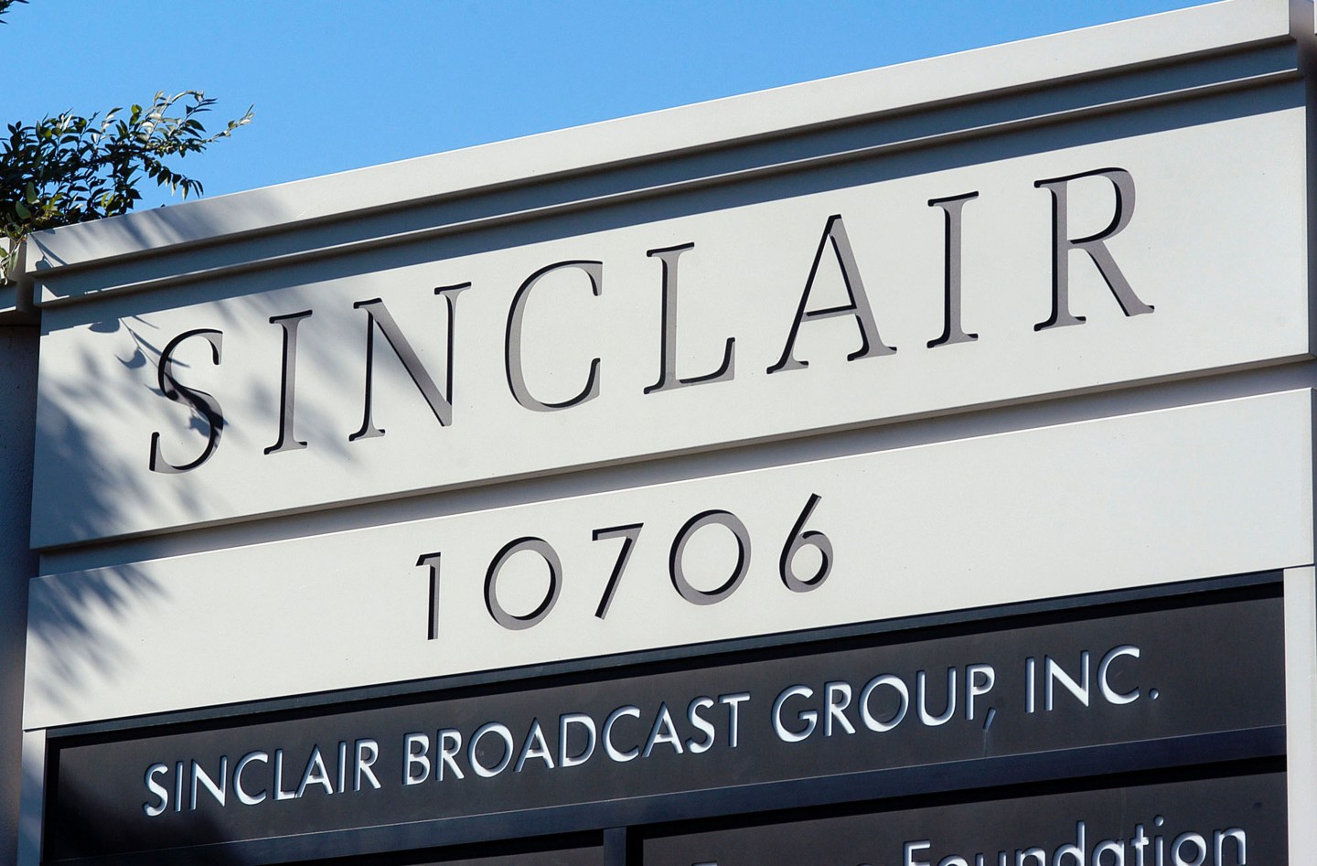 Sinclair Broadcast Group To Air Anti-Kerry Program