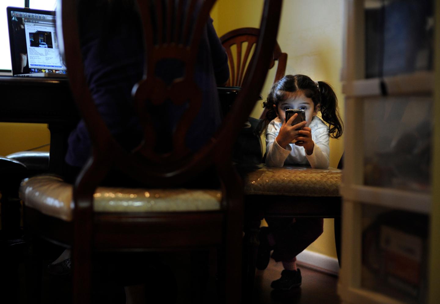 kids with apps
