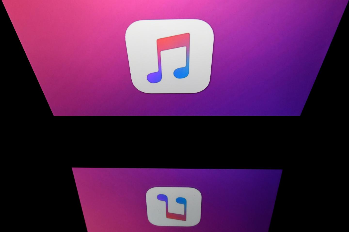 FRANCE-US-MUSIC-ENTERTAINMENT-APPLE-ITUNES-LOGO