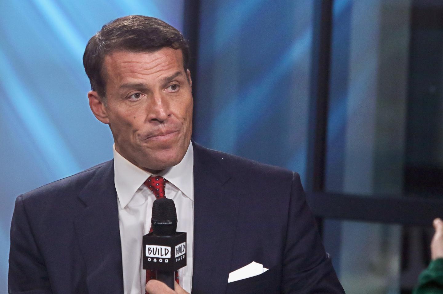 Self-help guru Tony Robbins.