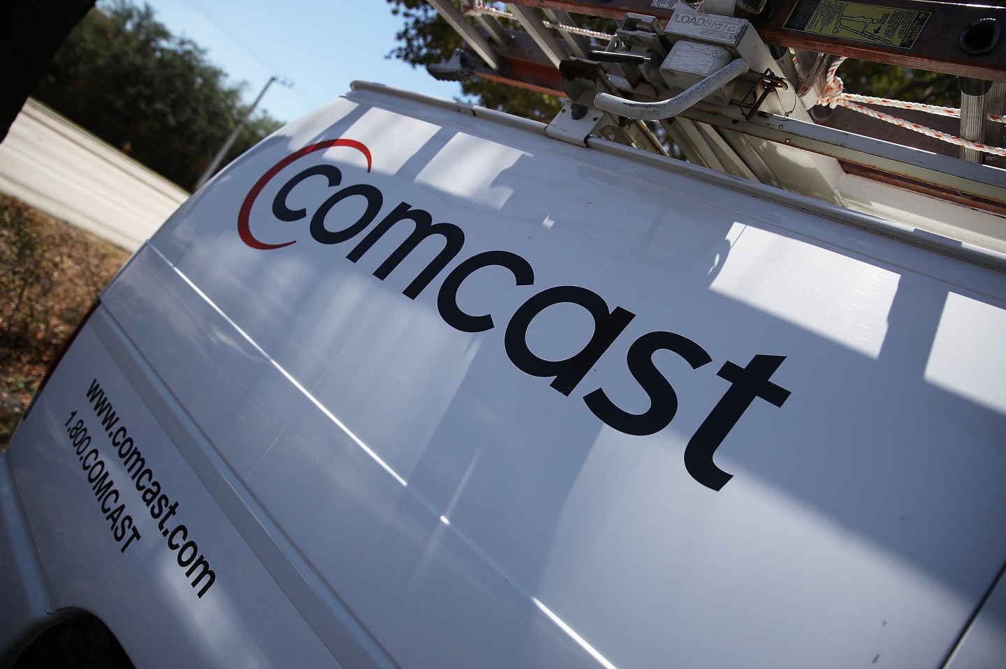 Comcast To Bid For Sky TV