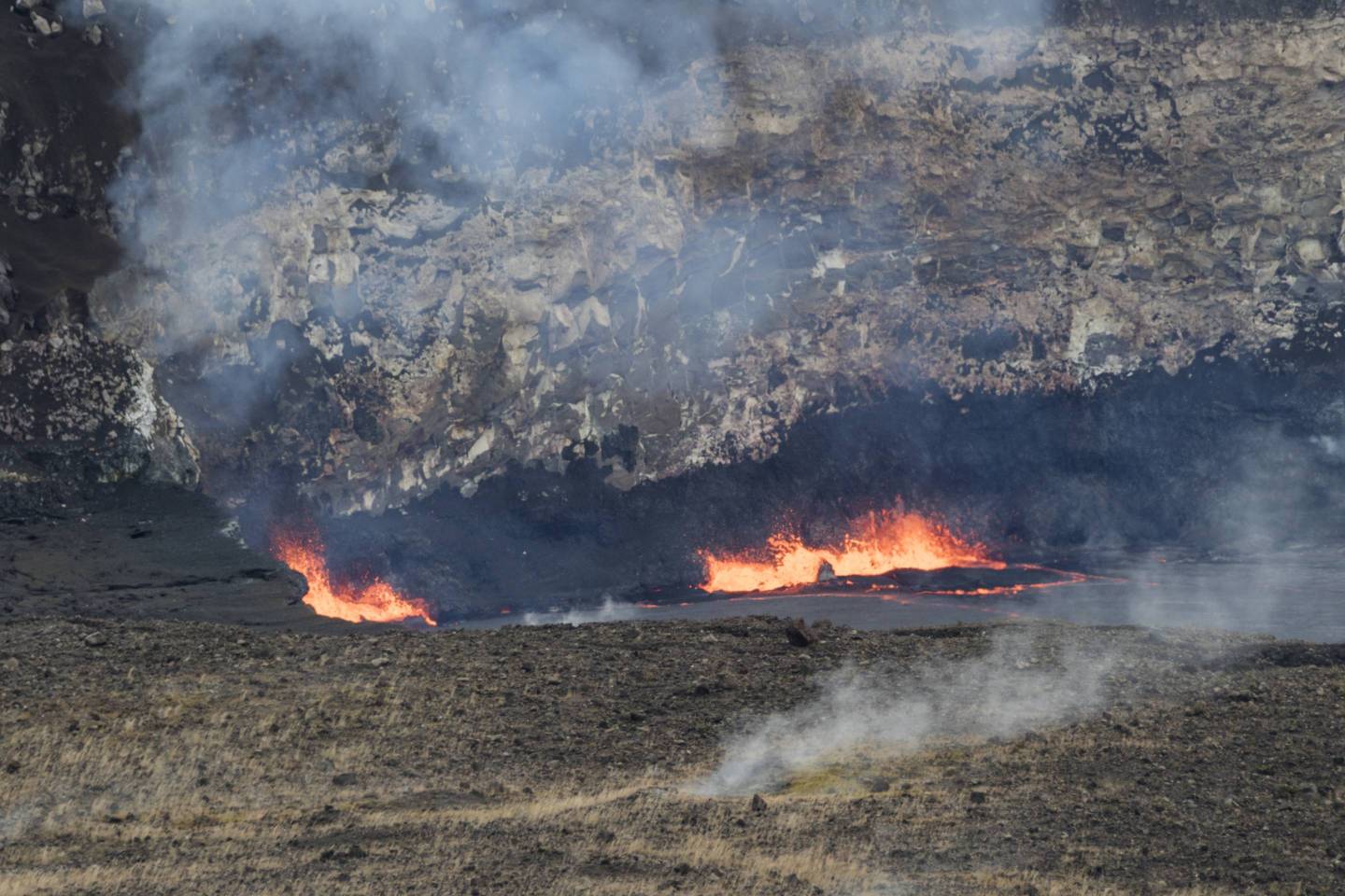 Molten lava fountains in Kilauea Caldera, Hawaii