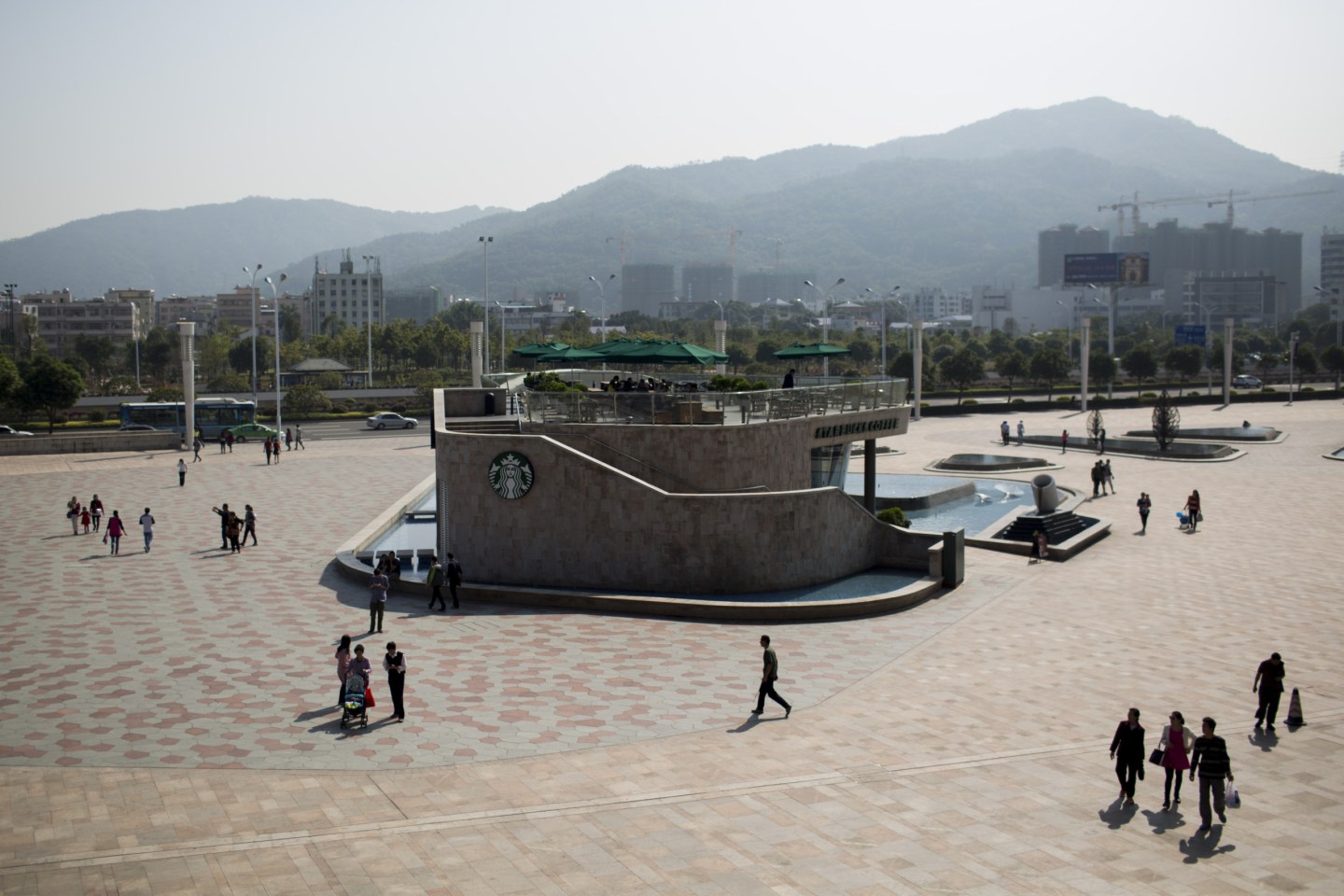 General Images of Chinese Economy From Zhuhai