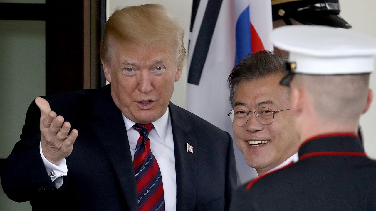 Gold and Defense Stocks Rise as Donald Trump Cancels North Korea Summit