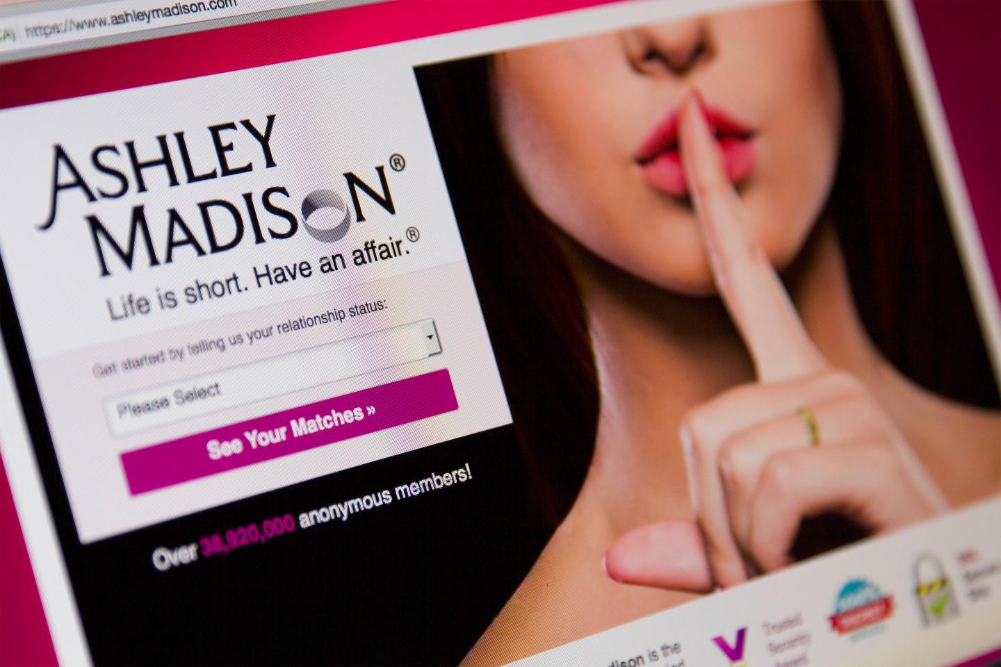 ashley-madison-user-increase