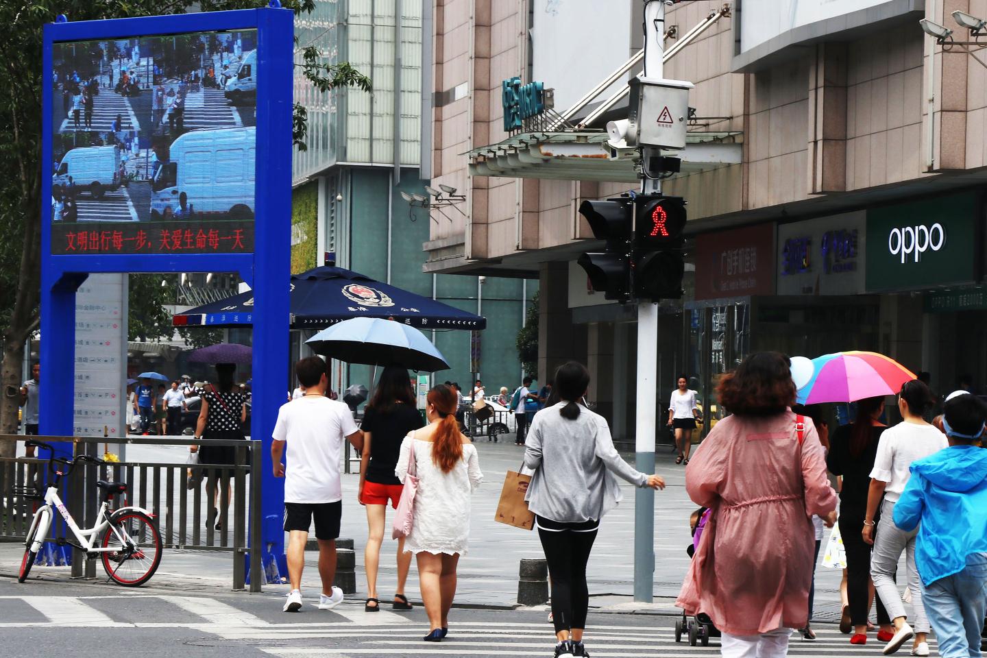Why China Has An Edge In the A.I. Arms Race