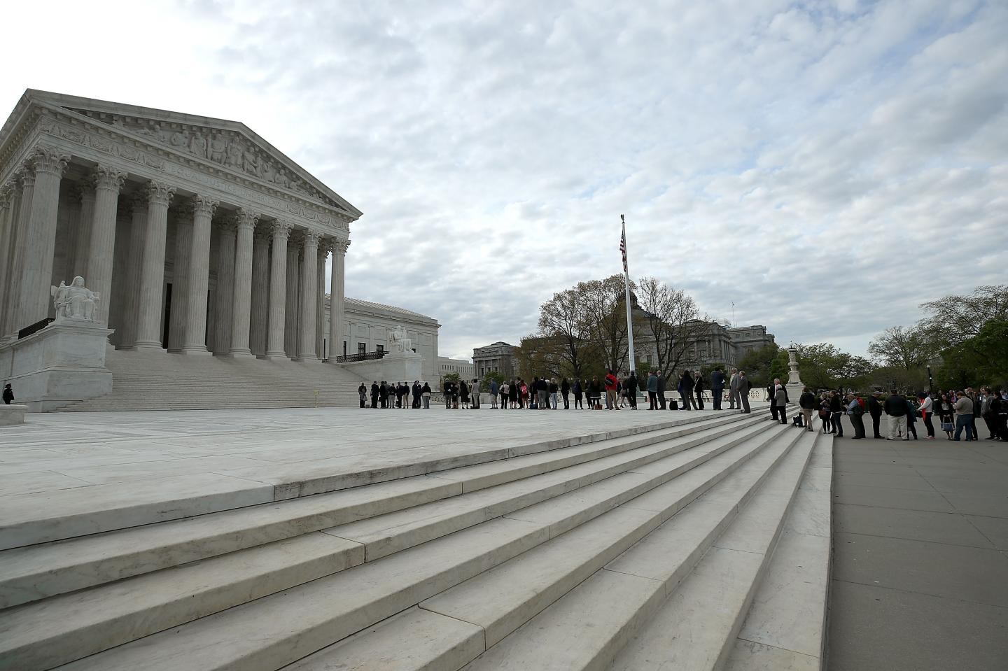 Deputy AG Rod Rosenstein Argues Case Before U.S. Supreme Court