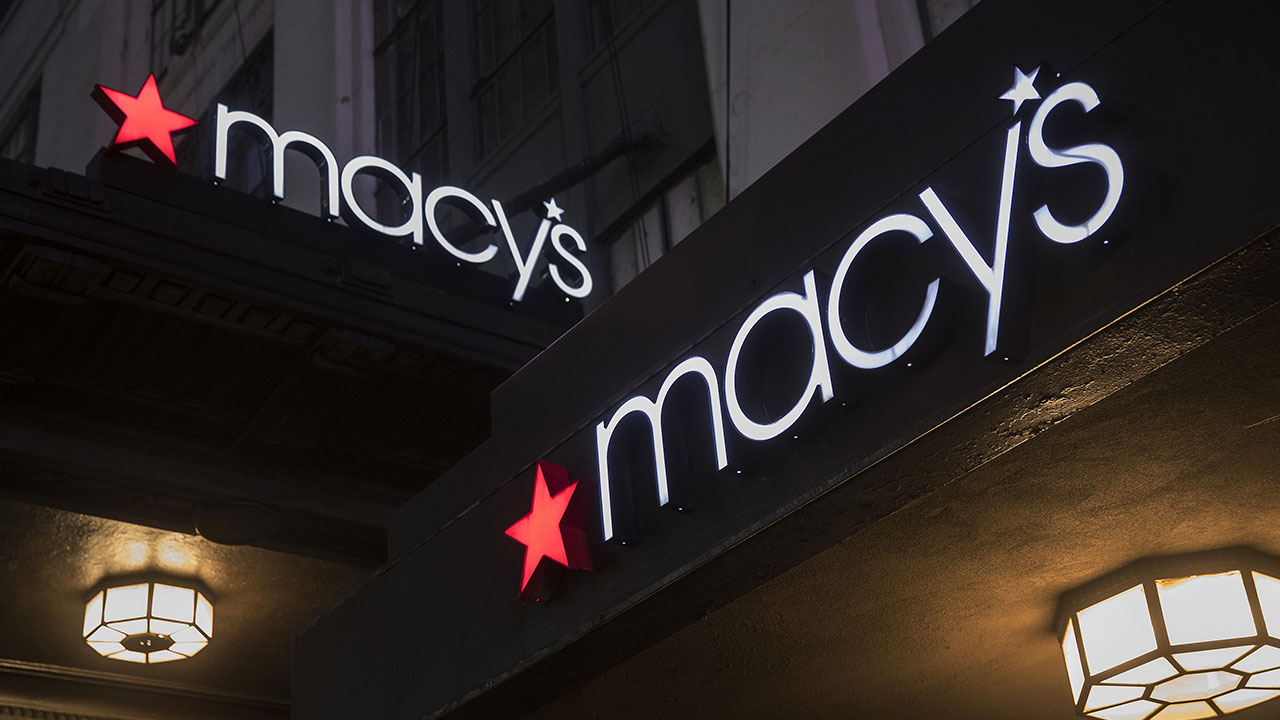 Macy’s Investment in Tech Startup b8ta Shows It’s Serious About a Turnaround