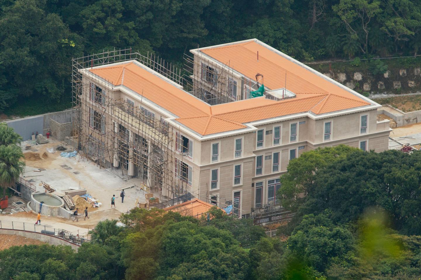 Here’s Where the Billionaire Founders of Alibaba and Tencent Bought Homes in Hong Kong