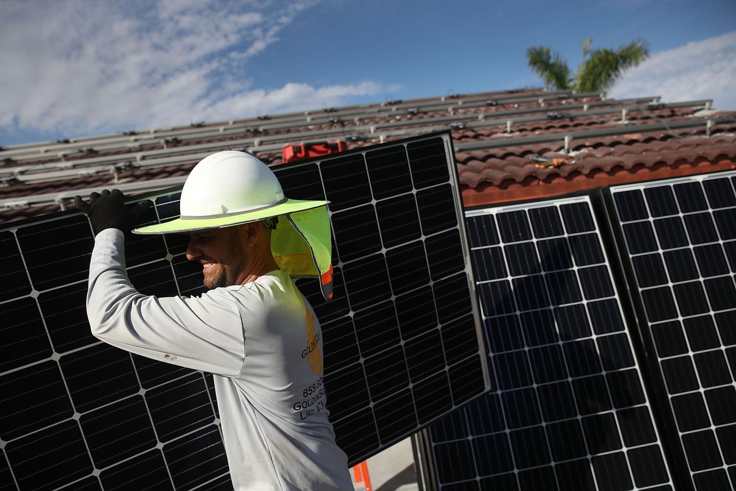 trump-impose-solar-tariff