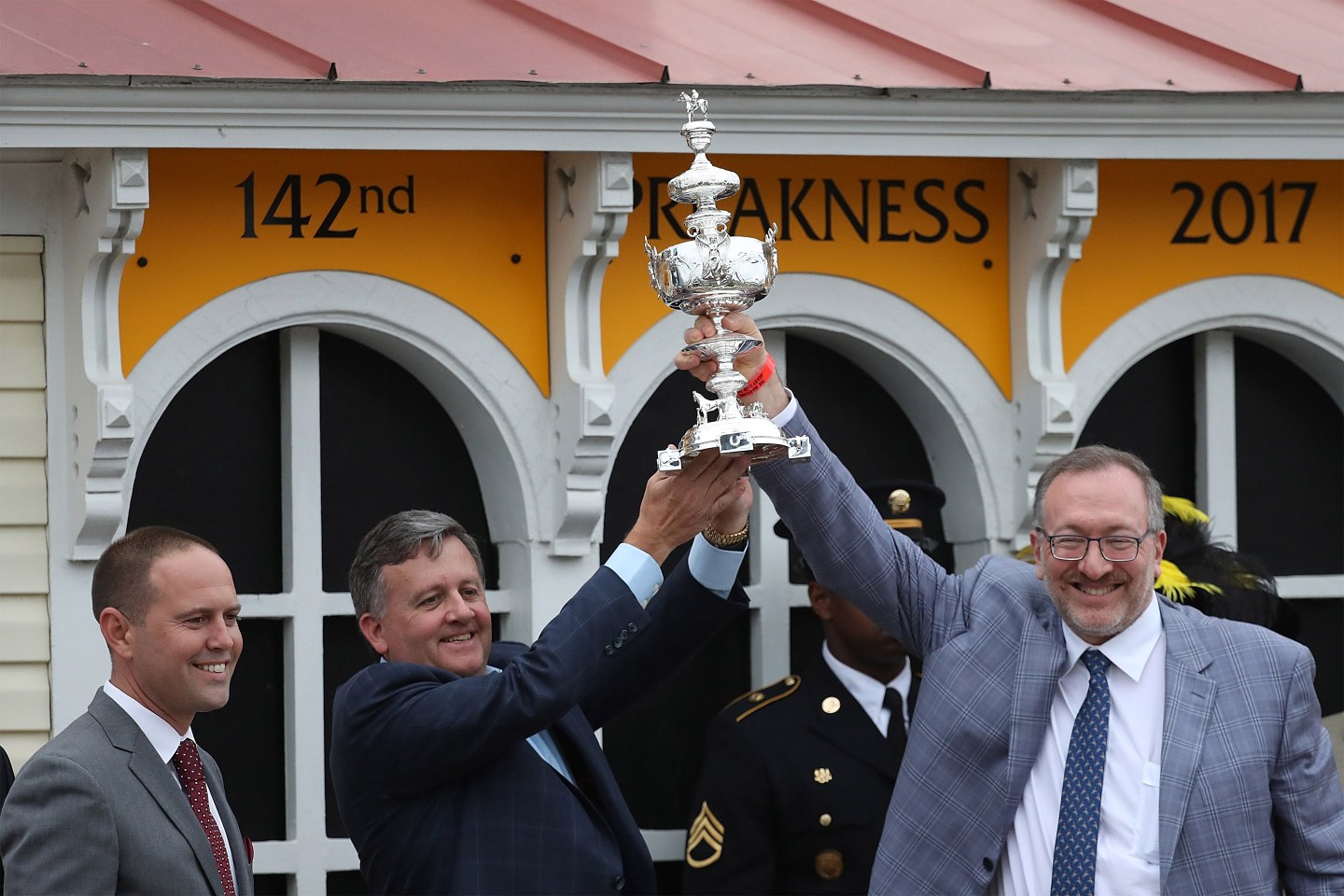 Preakness-Stakes-woodlawn-vase