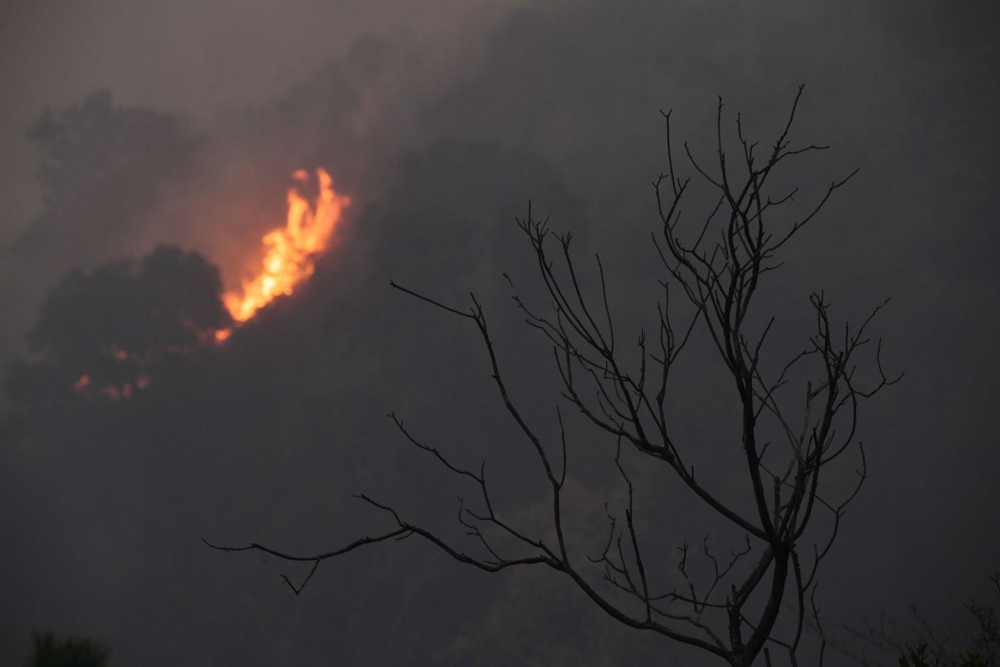 US-WILDFIRES-CALIFORNIA