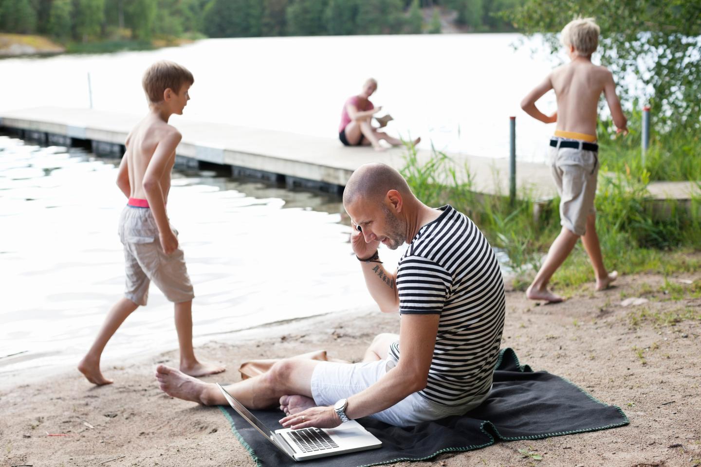 unplug-from-work-vacation