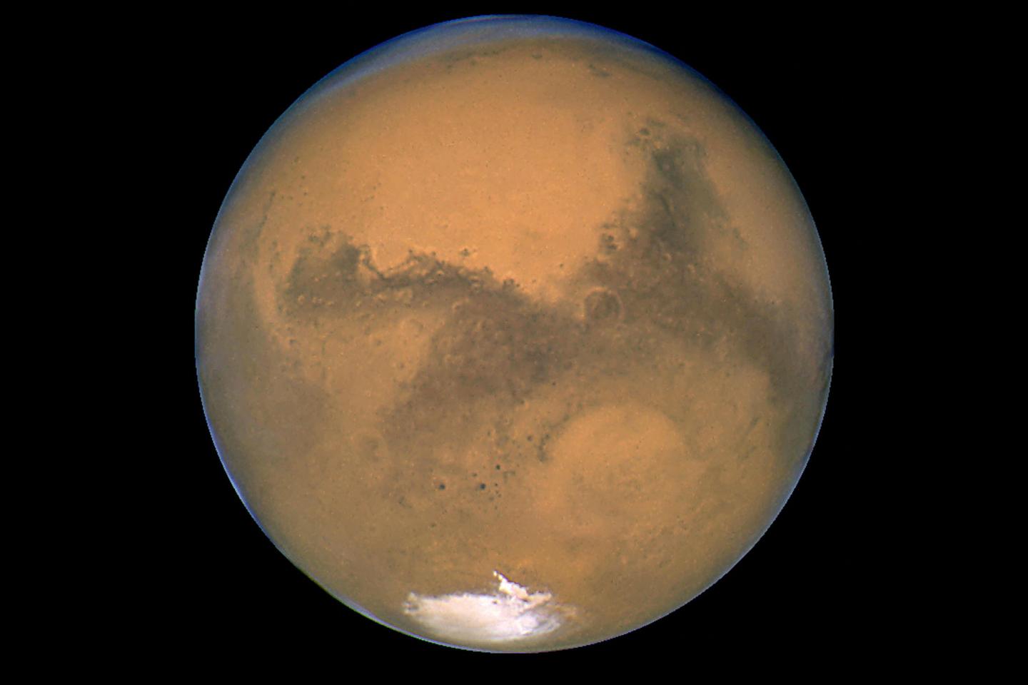 Mars Is the Closest to Earth It’s Been in 15 Years. Here’s How to See It