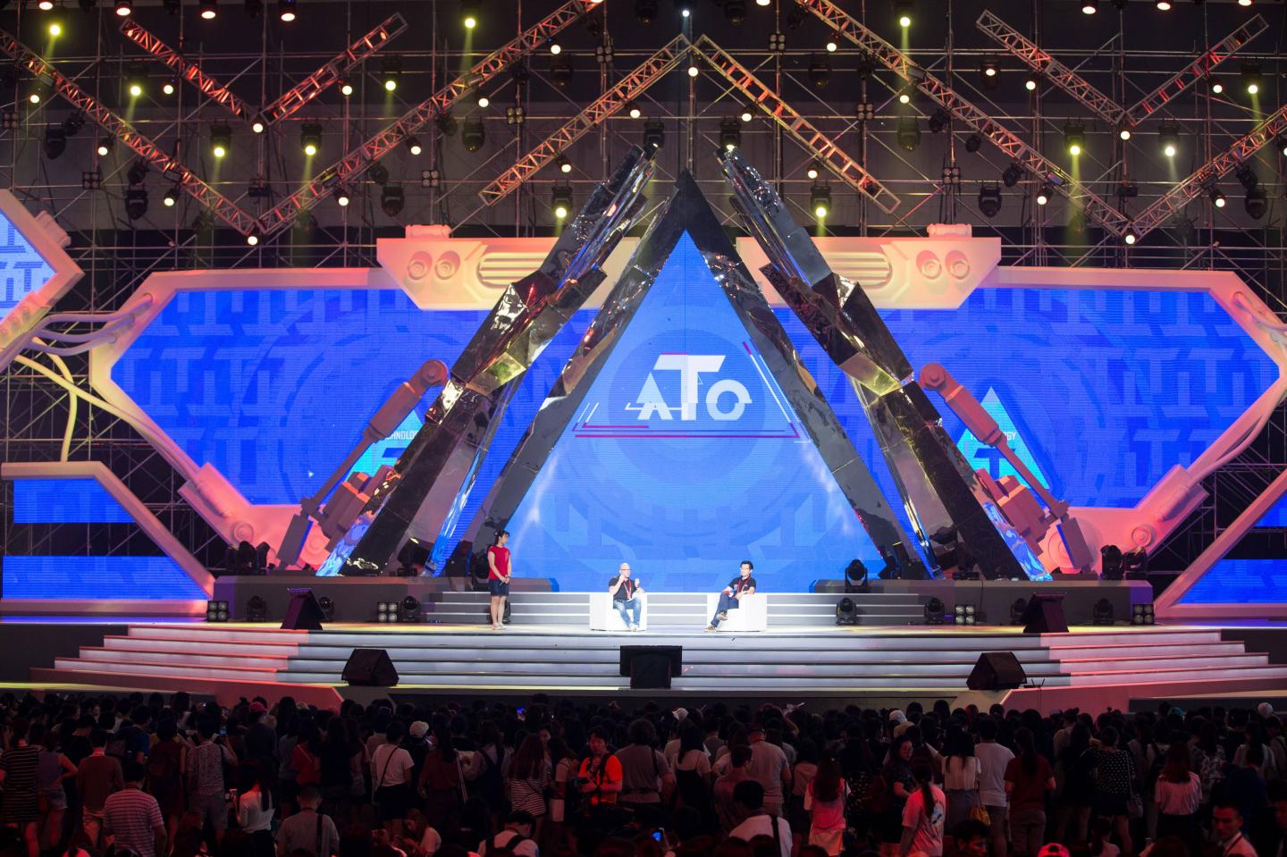 Magic Leap Shines Up The Taobao Maker Festival In Shanghai