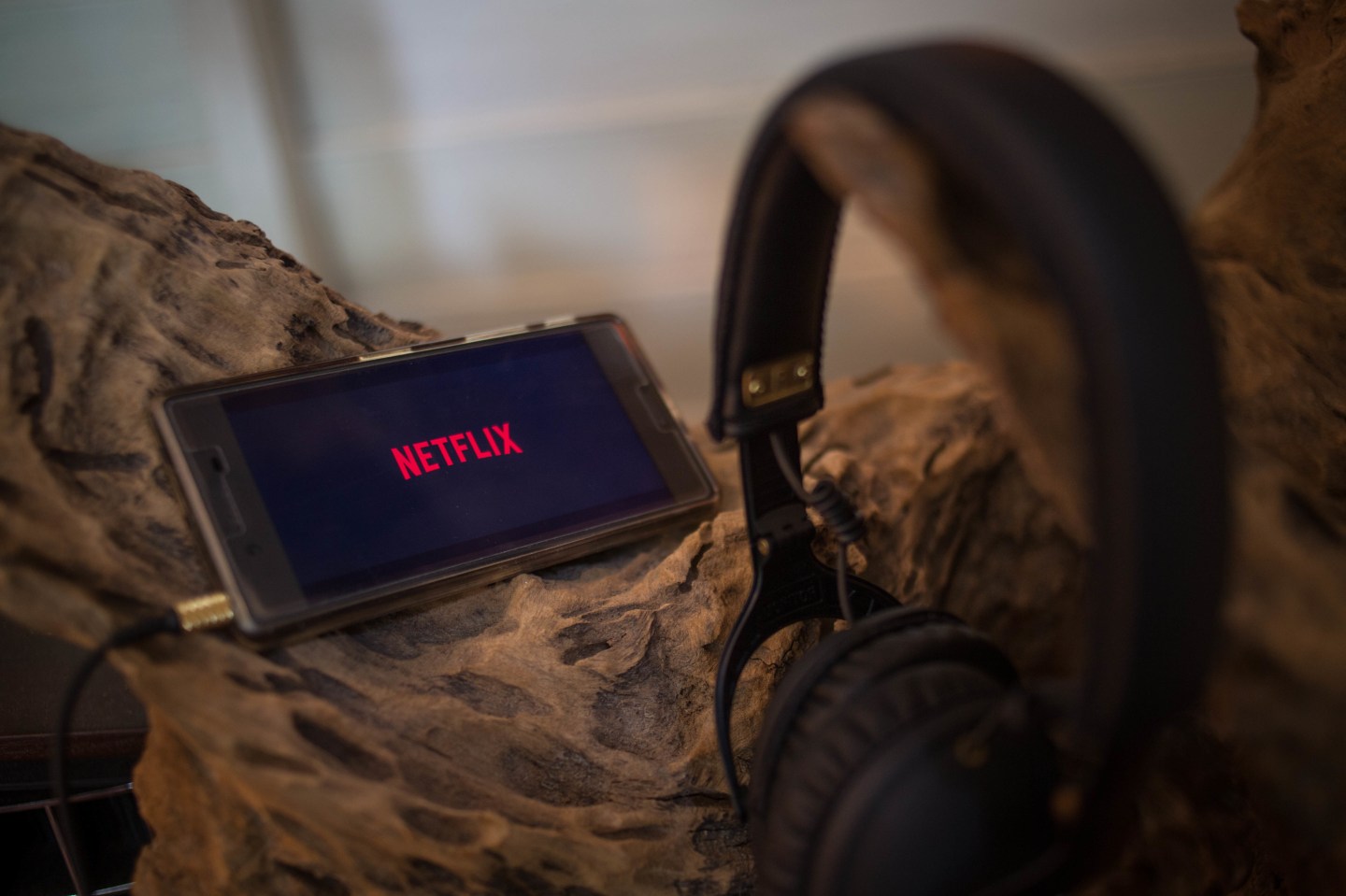 Netflix debuted a new feature called "smart downloads."