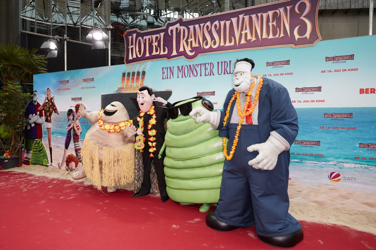 'Hotel Transsilvanien 3' Premiere In Berlin