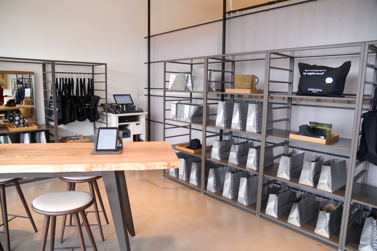 10-3-17 Nordstrom local