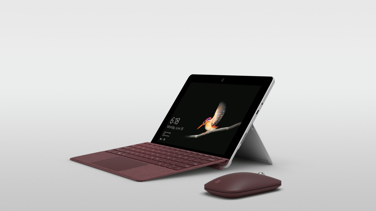 Microsoft Surface Go is the lightest and cheapest tablet Microsoft has ever released.