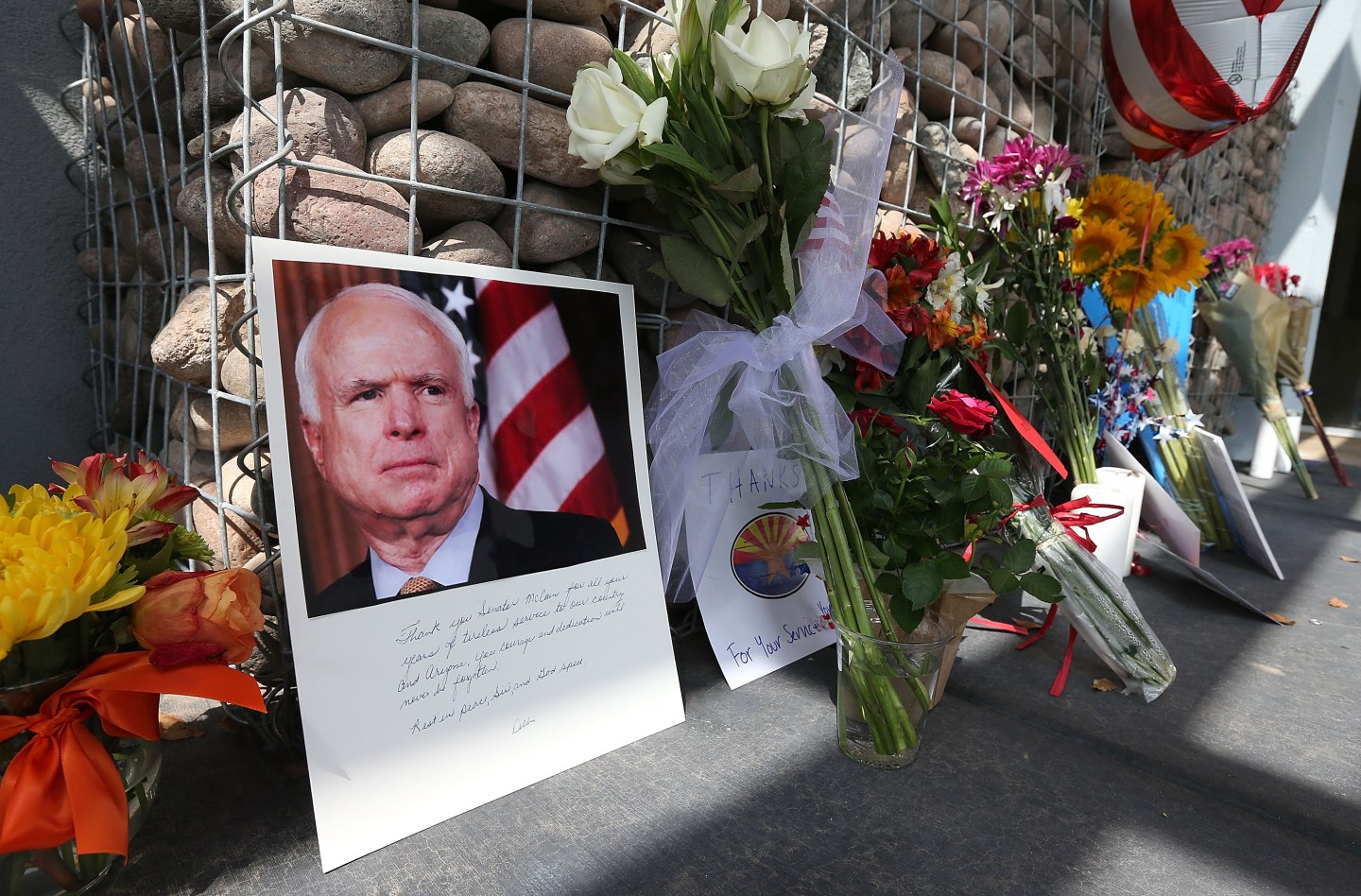 People Pay Respects To Late Sen. John McCain At Phoenix Funeral Home