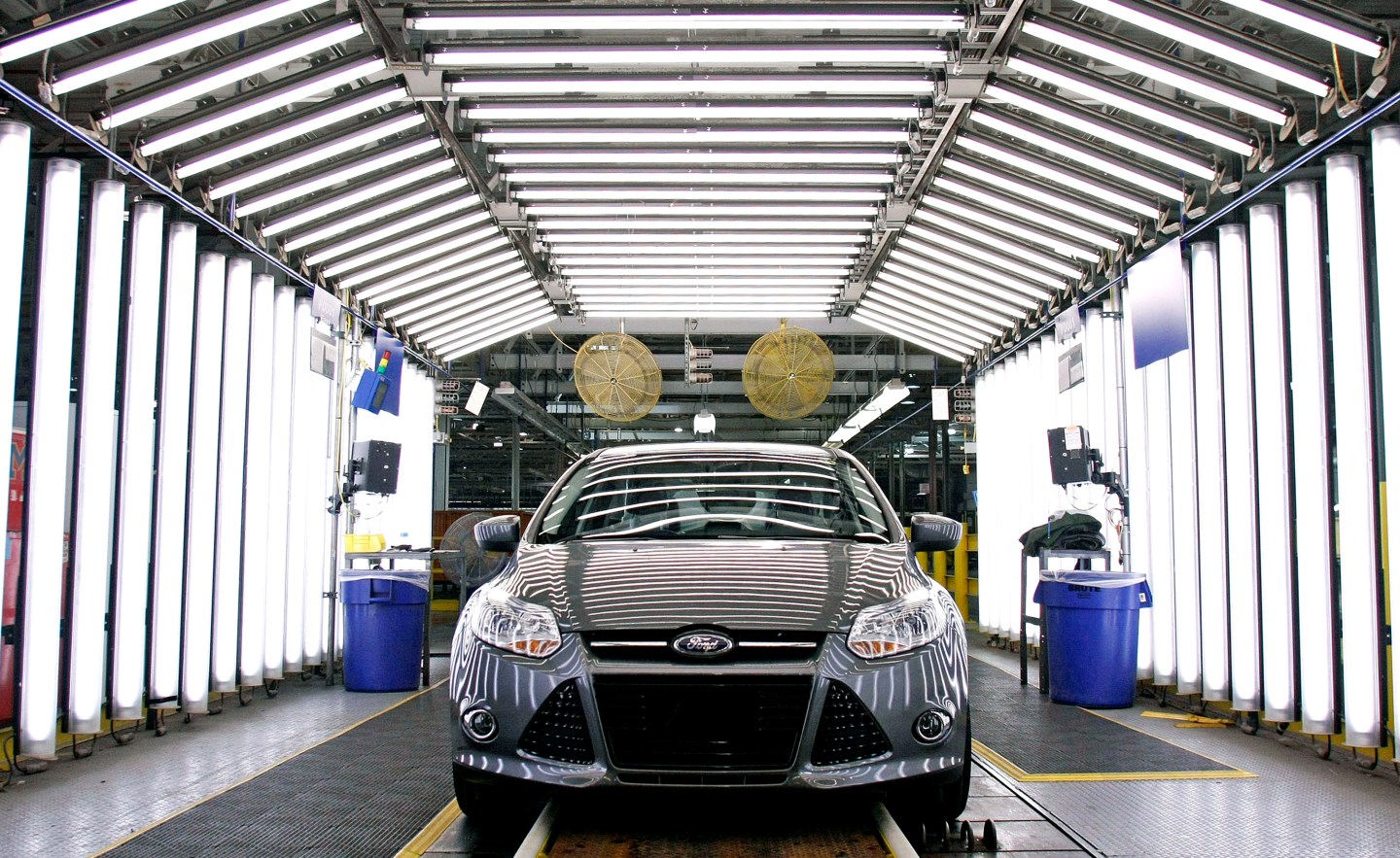 Ford Electric Car Plant Builds Electric Focus And Hybrid Vehicles