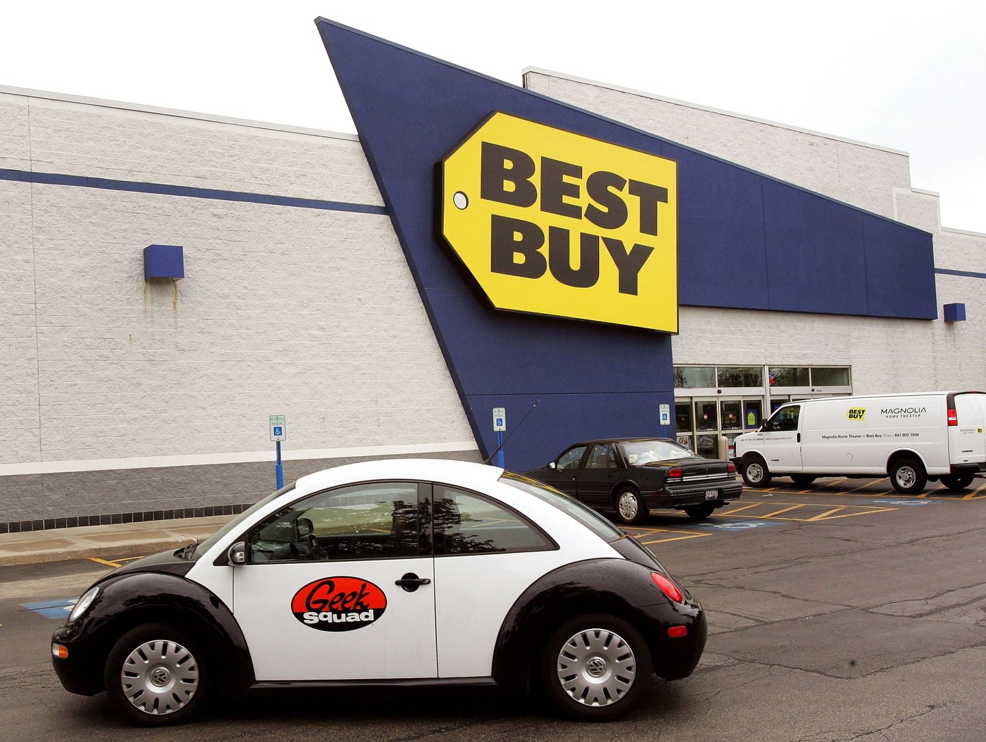 Best Buy Expands Geek Squad To Office Depot