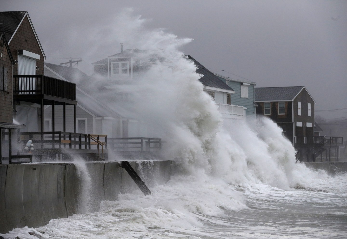 Nor'easter Storm Hits Massachusetts