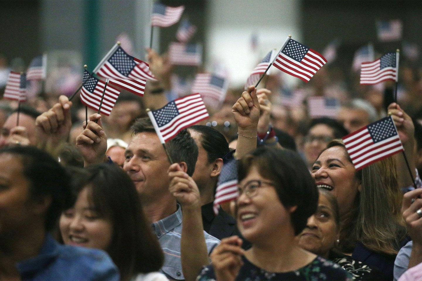 immigrant-naturalization-ceremony