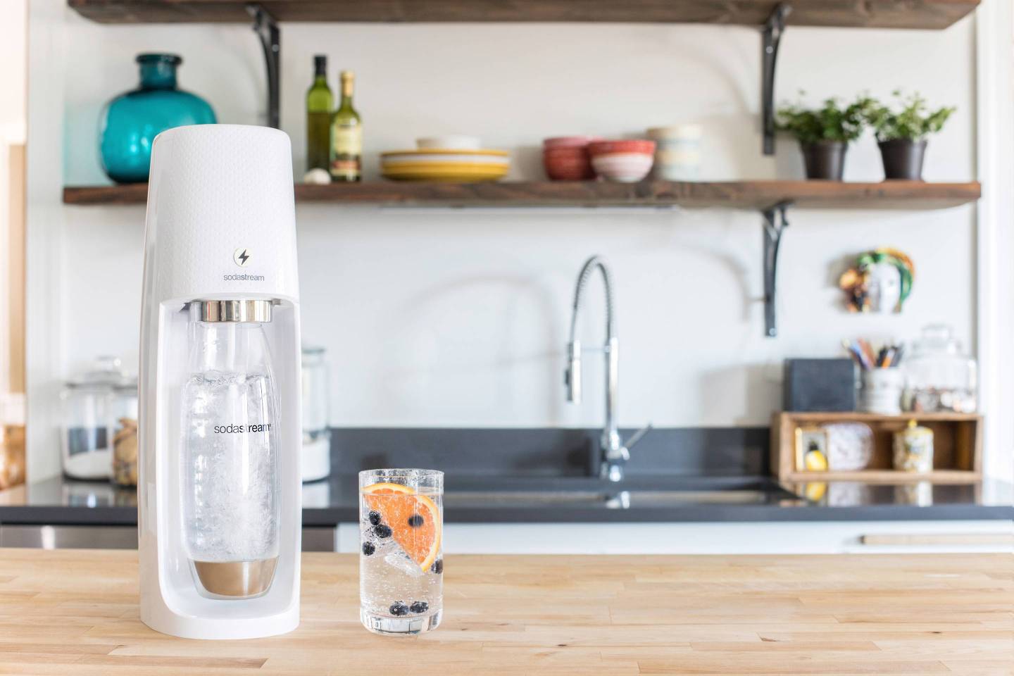 PepsiCo has agreed to buy SodaStream for $3.2 billion.