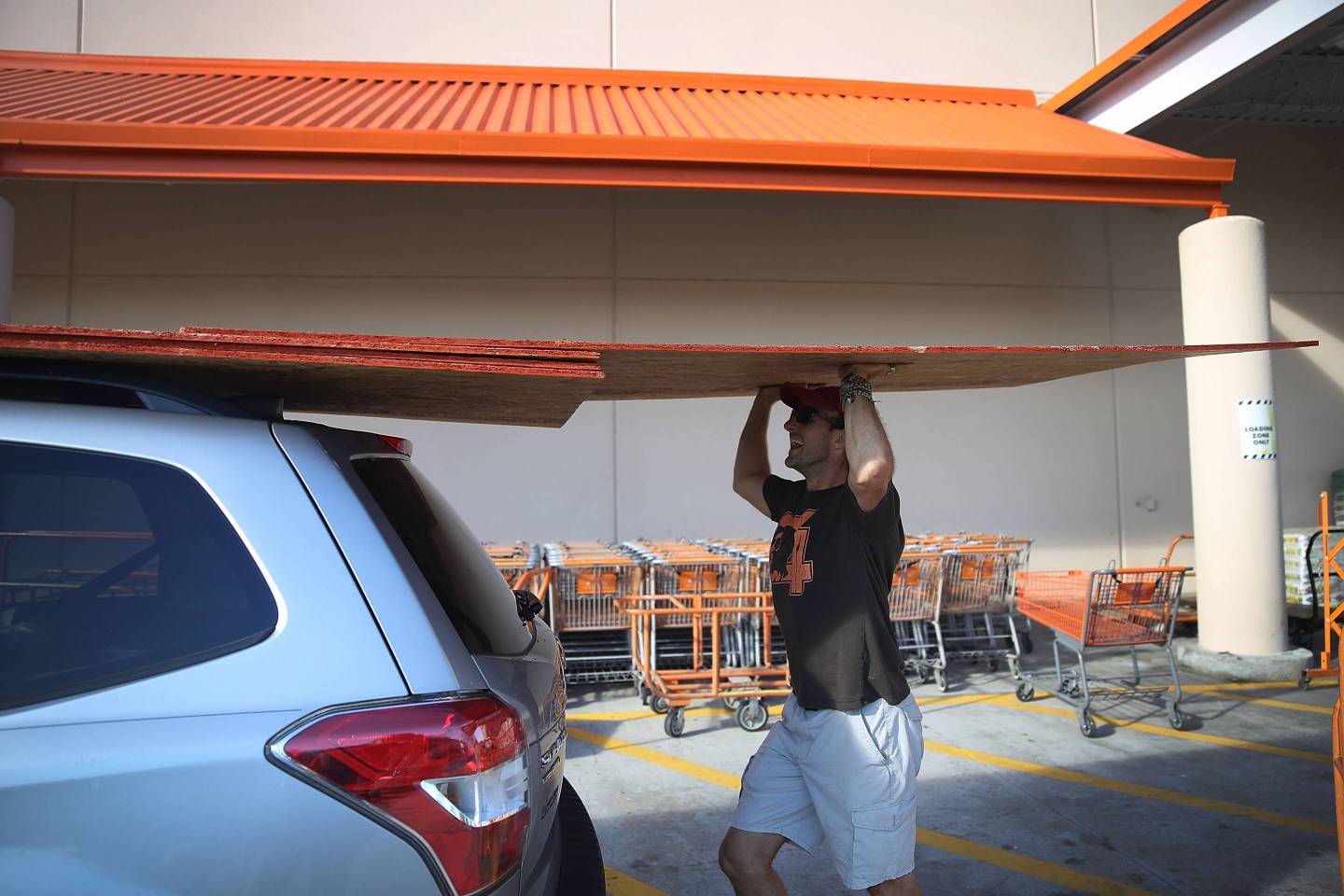 Carolinas Prepare As Hurricane Florence Approaches As Category 4 Storm