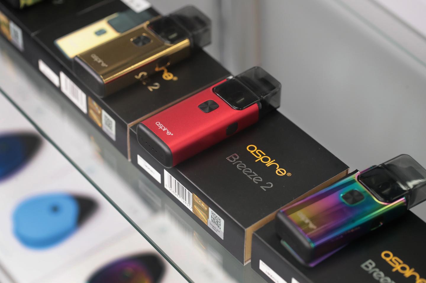 FDA Declares Teen Use Of Electronic Cigarettes An "Epidemic'