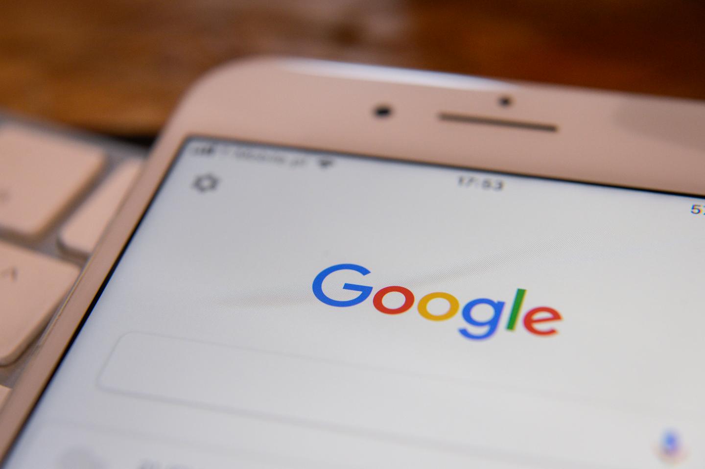 Trump Accuses Google of rigging search results