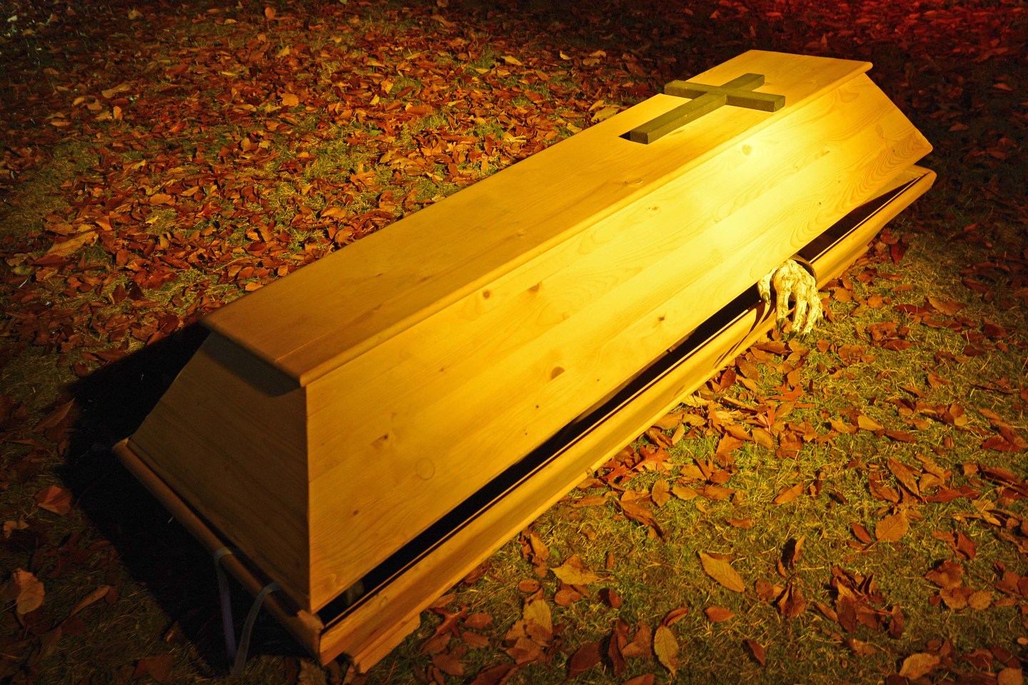 halloween-coffin