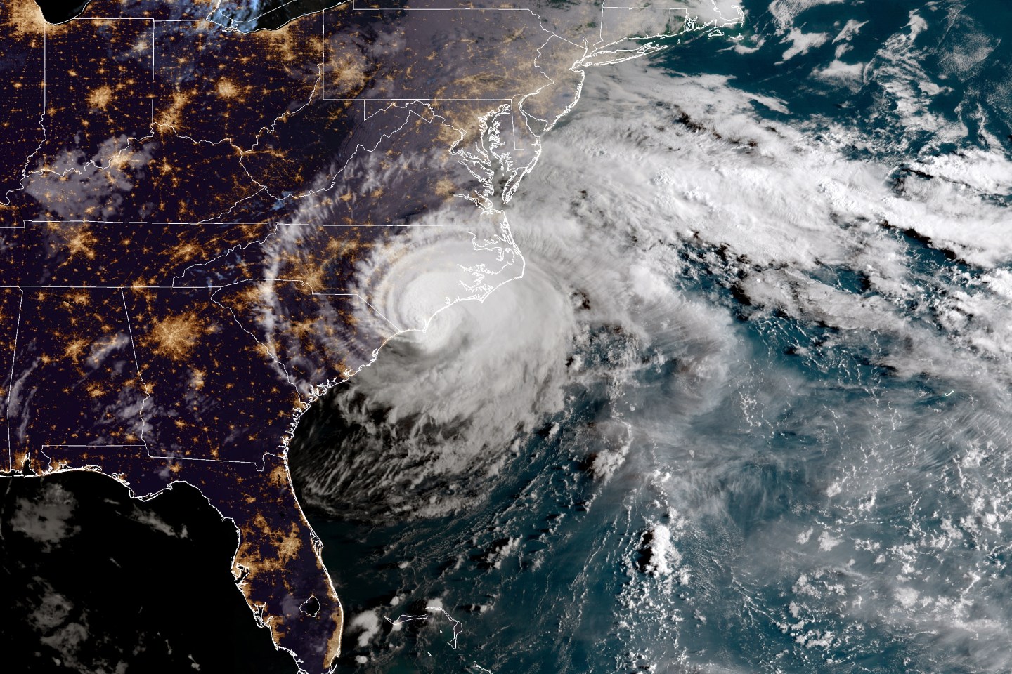 Hurricane Florence Slams Into Coast Of Carolinas