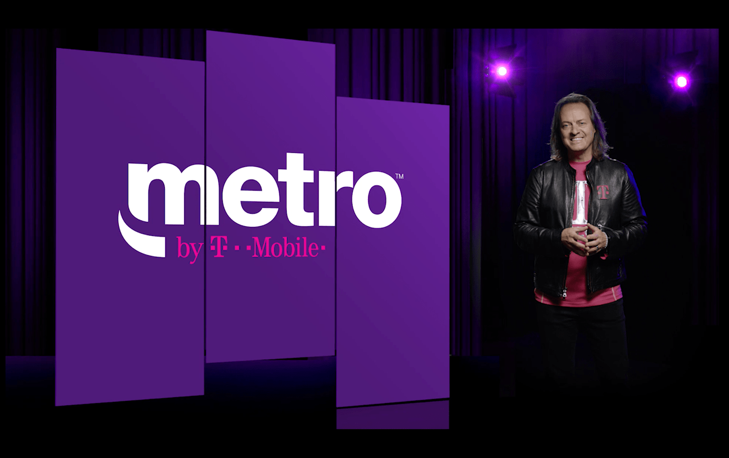 MetroPCS chnage sits name to metro by T-Mobile