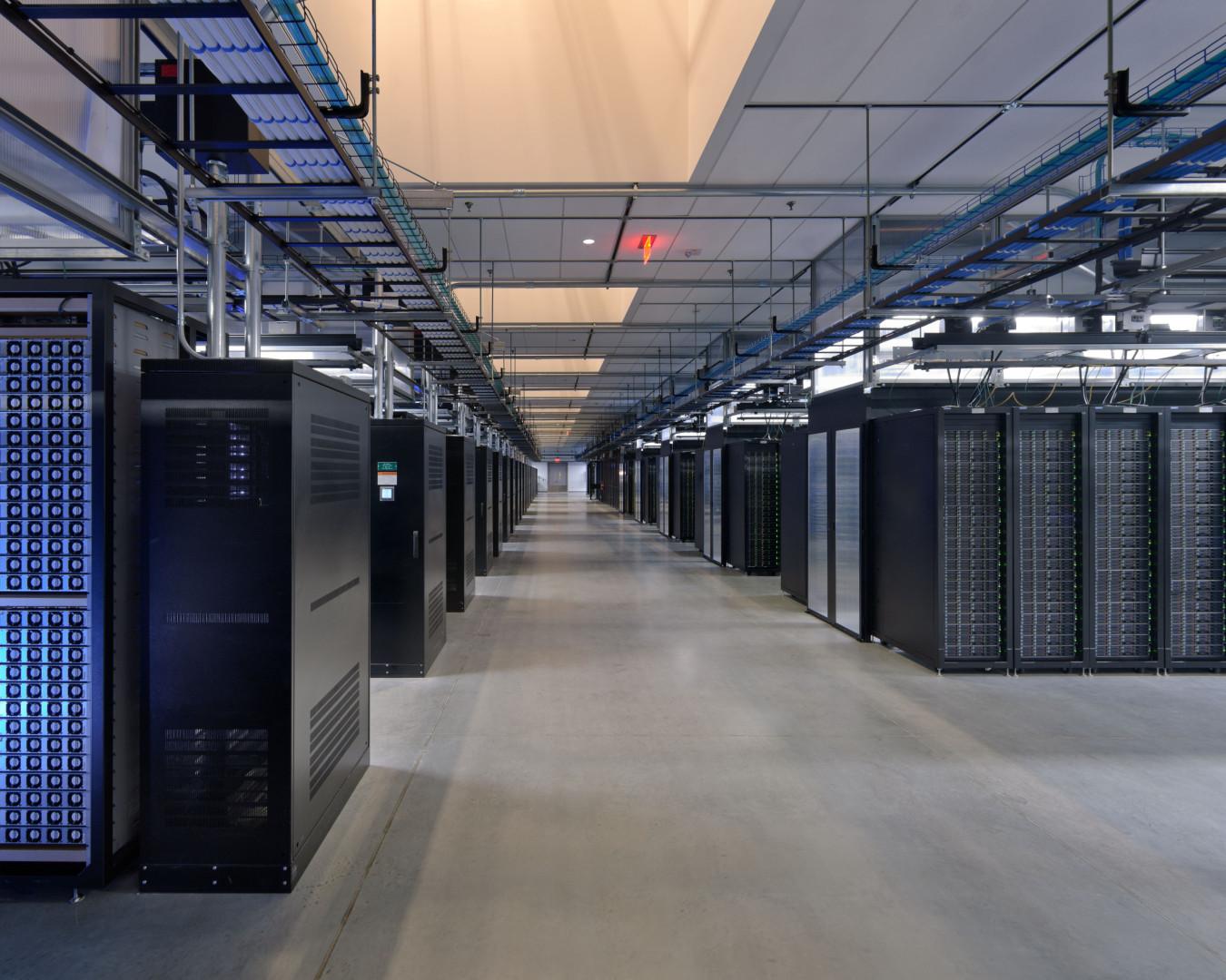 Facebook to Build $1 Billion Data Center in Singapore