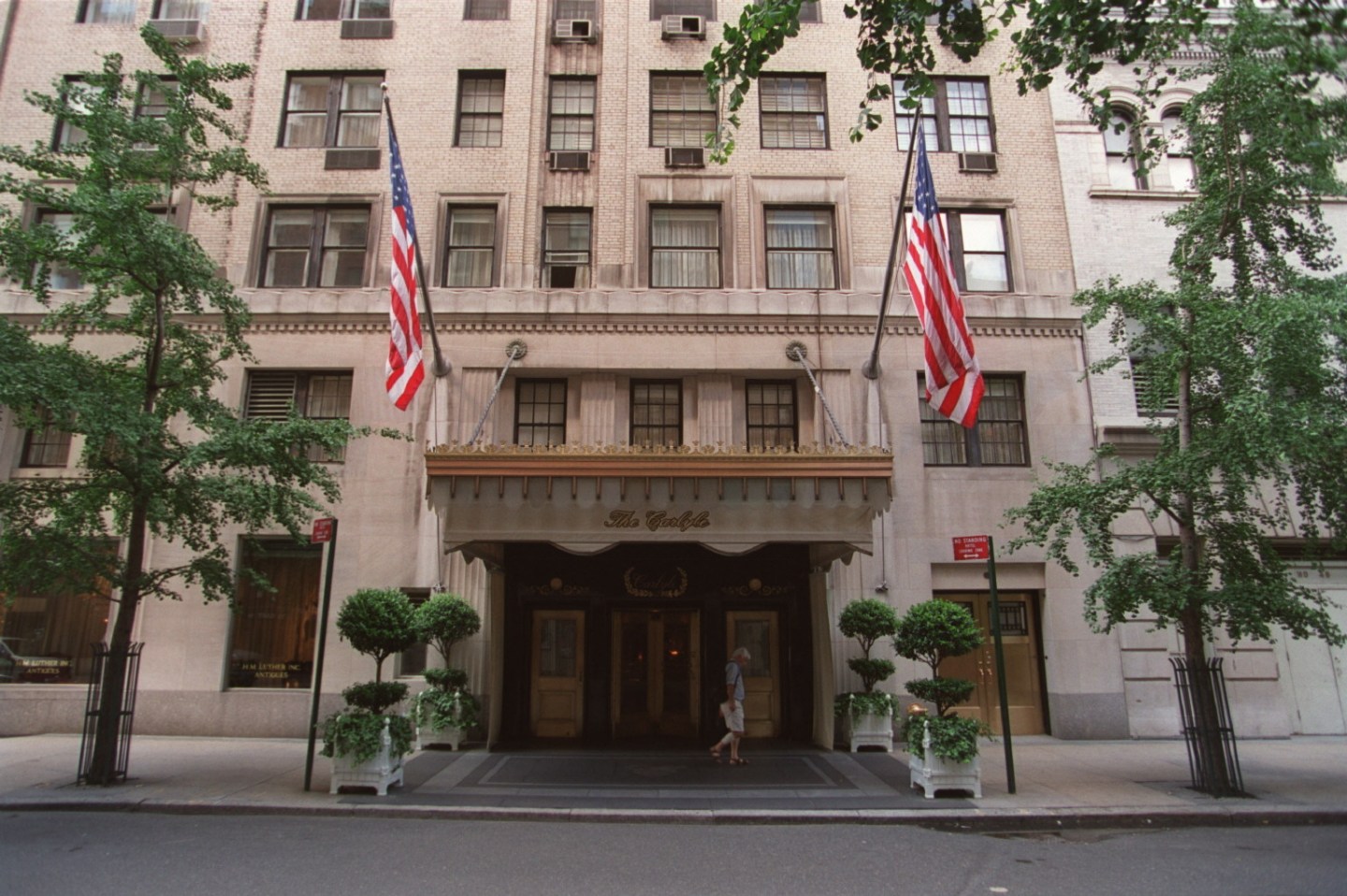 THE CARLYLE HOTEL