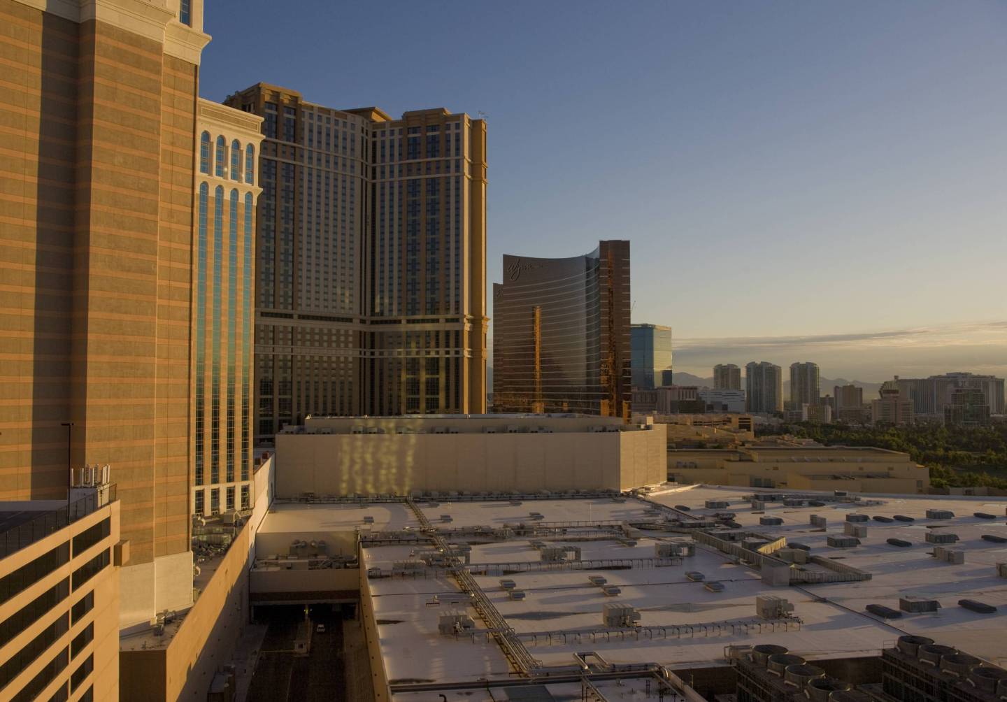 Economic Downturn Continues in Las Vegas