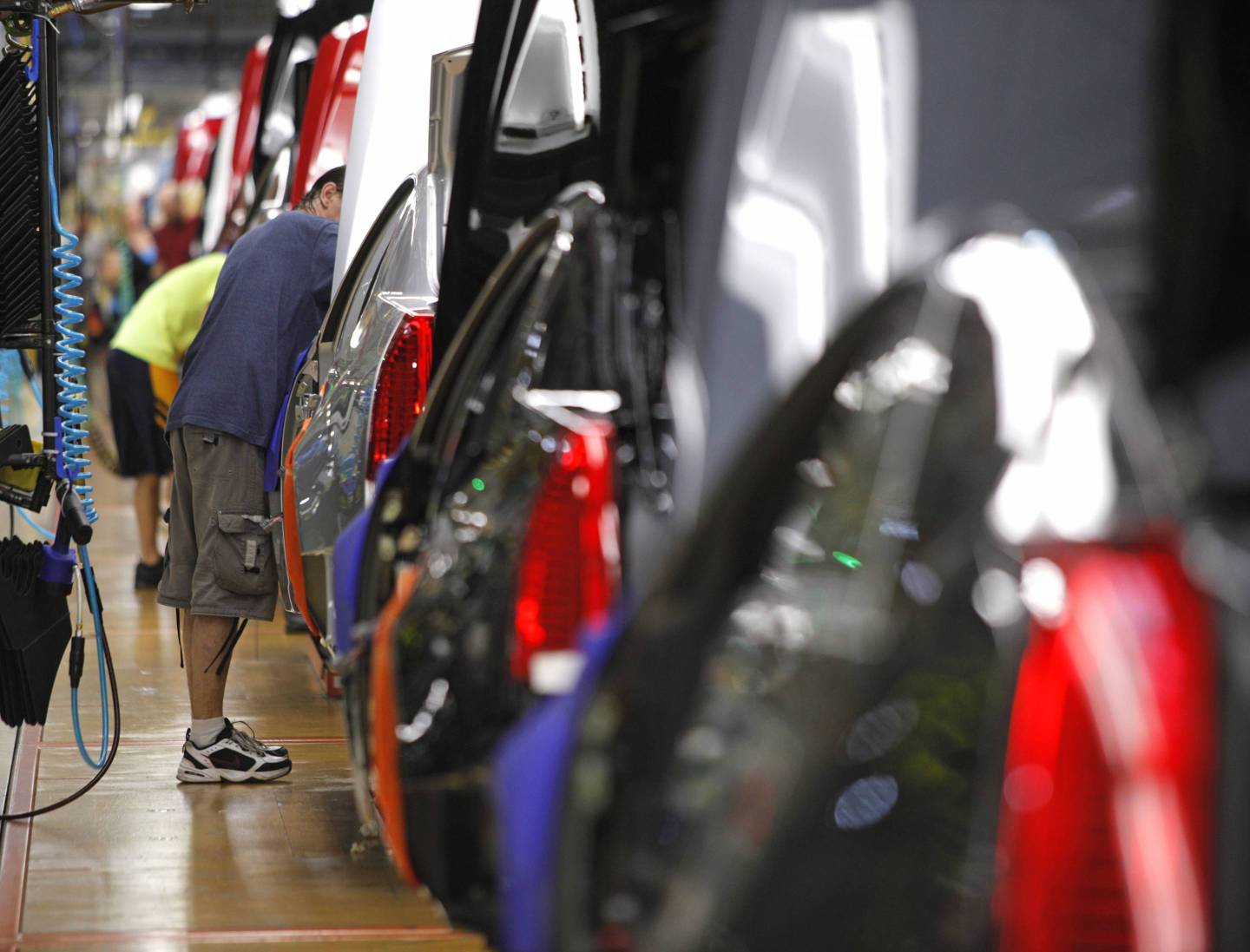 First 2013 Cadillac ATS Rolls Off Assembly Line In Lansing