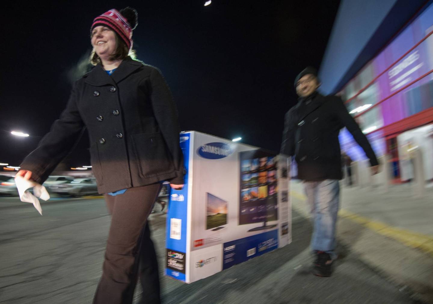 Black Friday TV Shoppers
