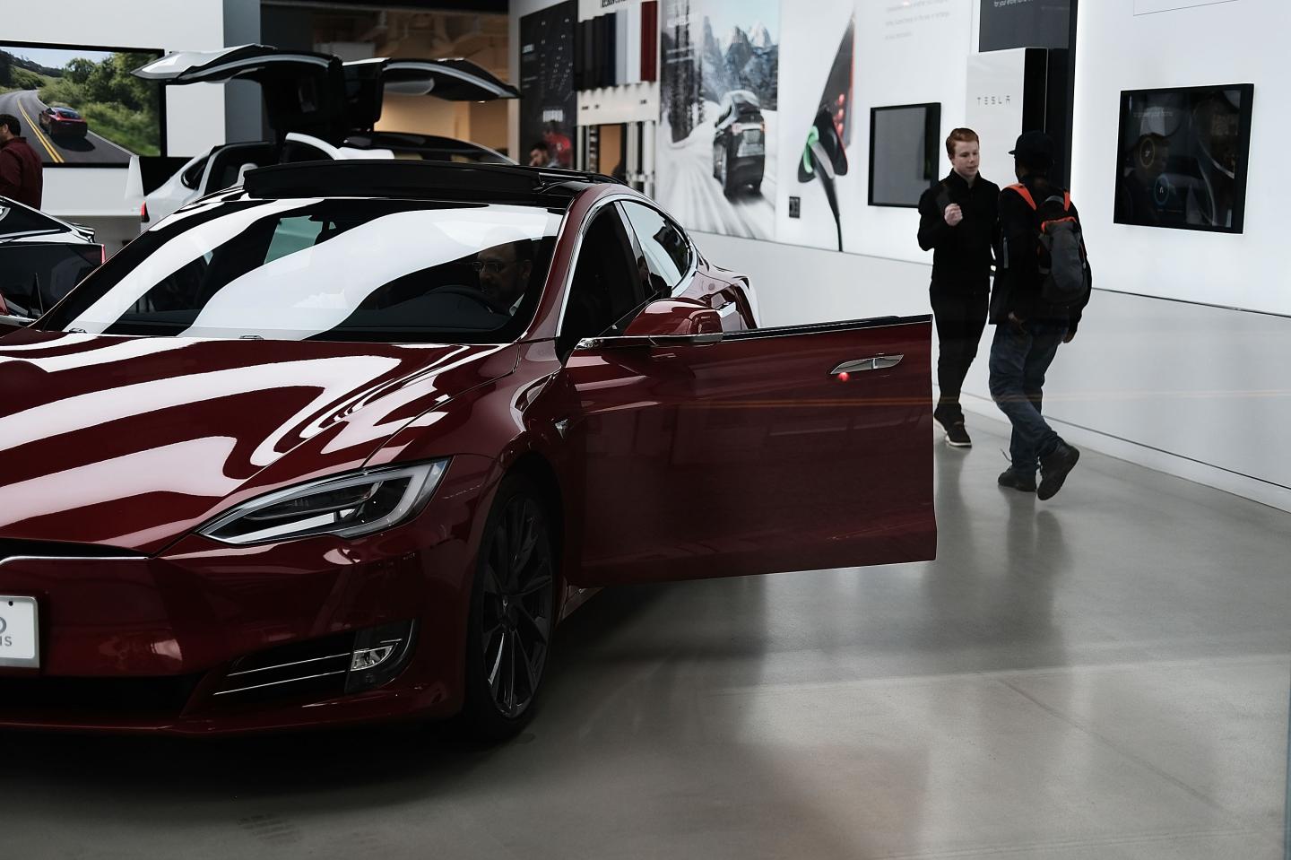 Tesla