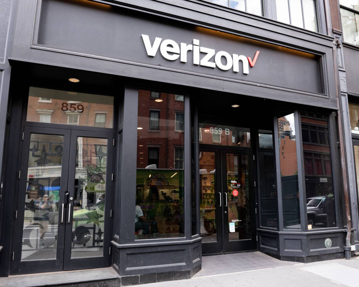 Verizon store in Union Square in New York City