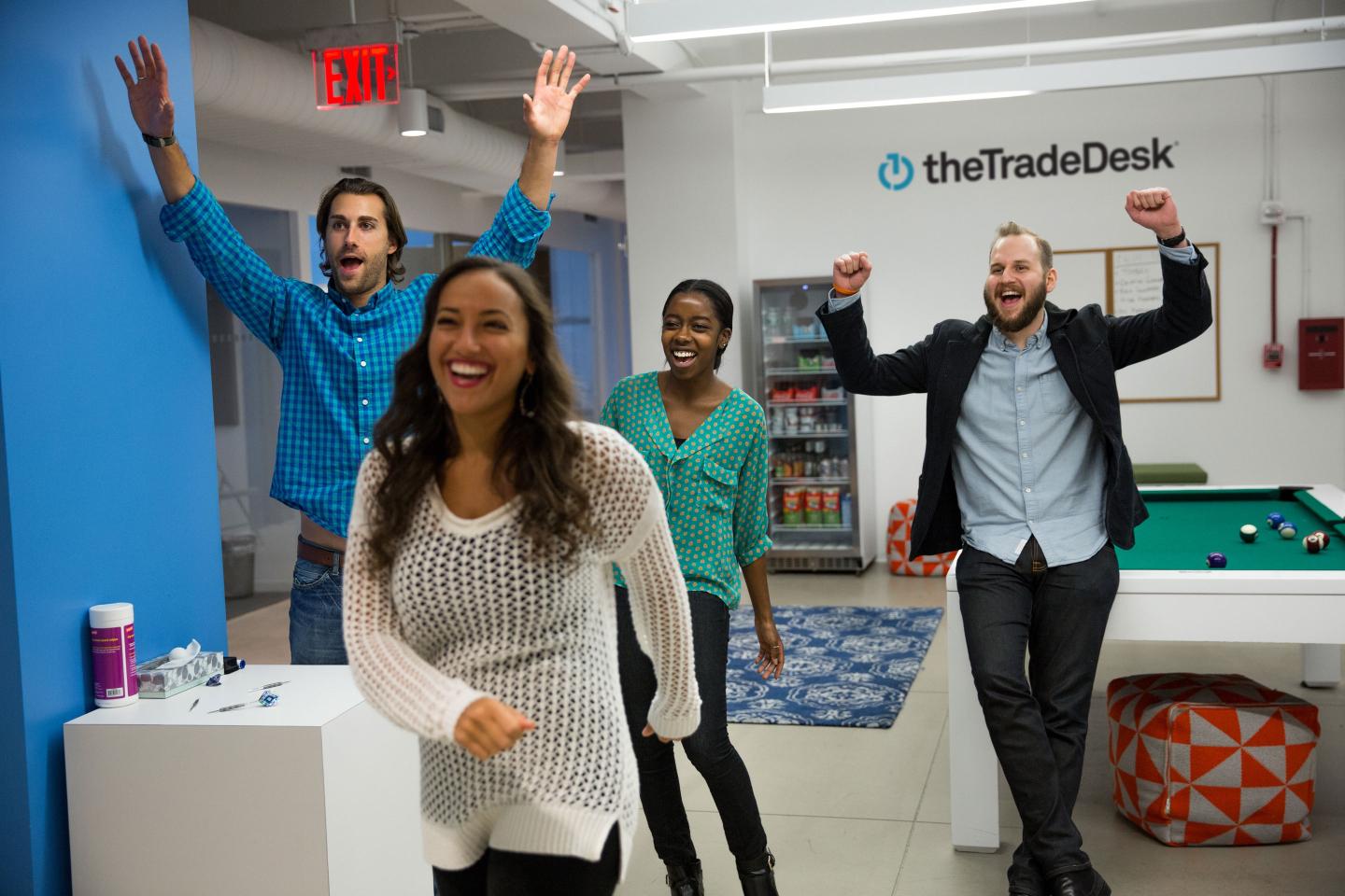 How the 150 Best Medium and Small Workplaces Race Ahead