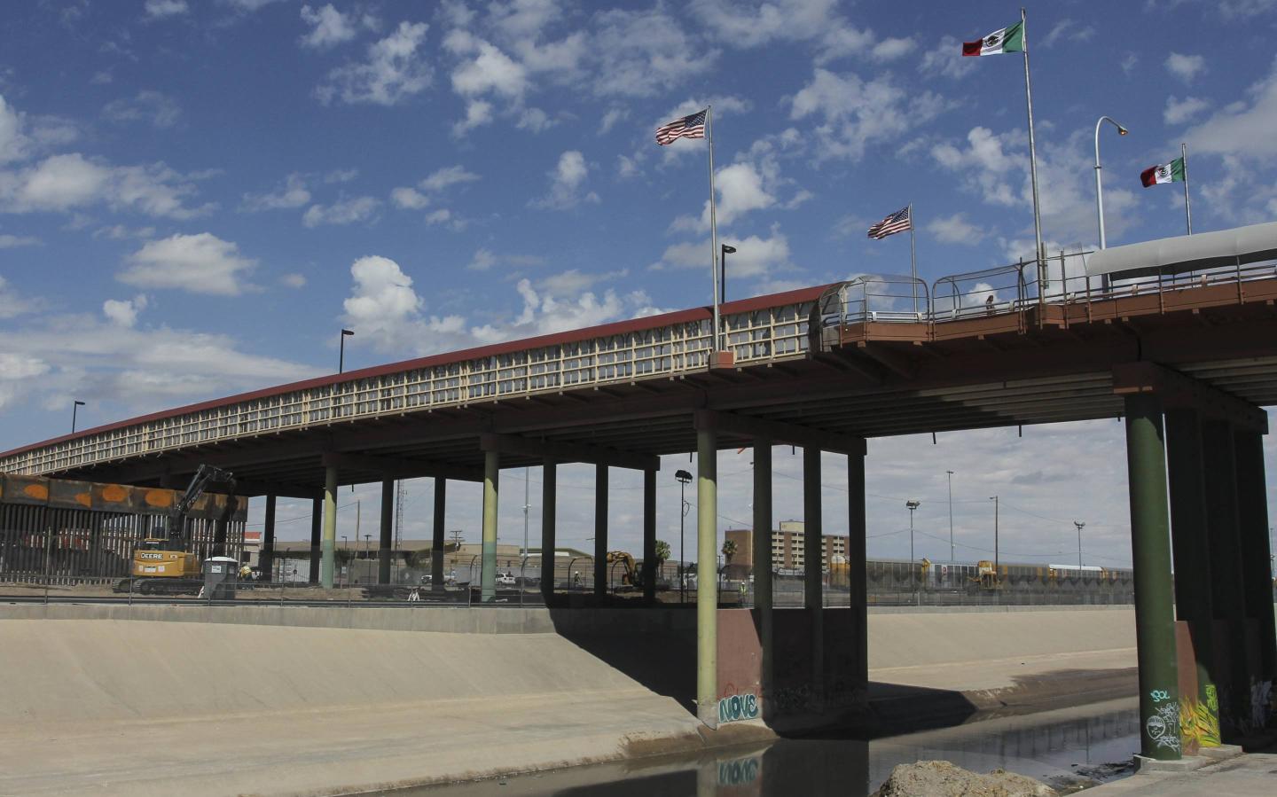 MEXICO-US-MIGRATION-BORDER-WALL