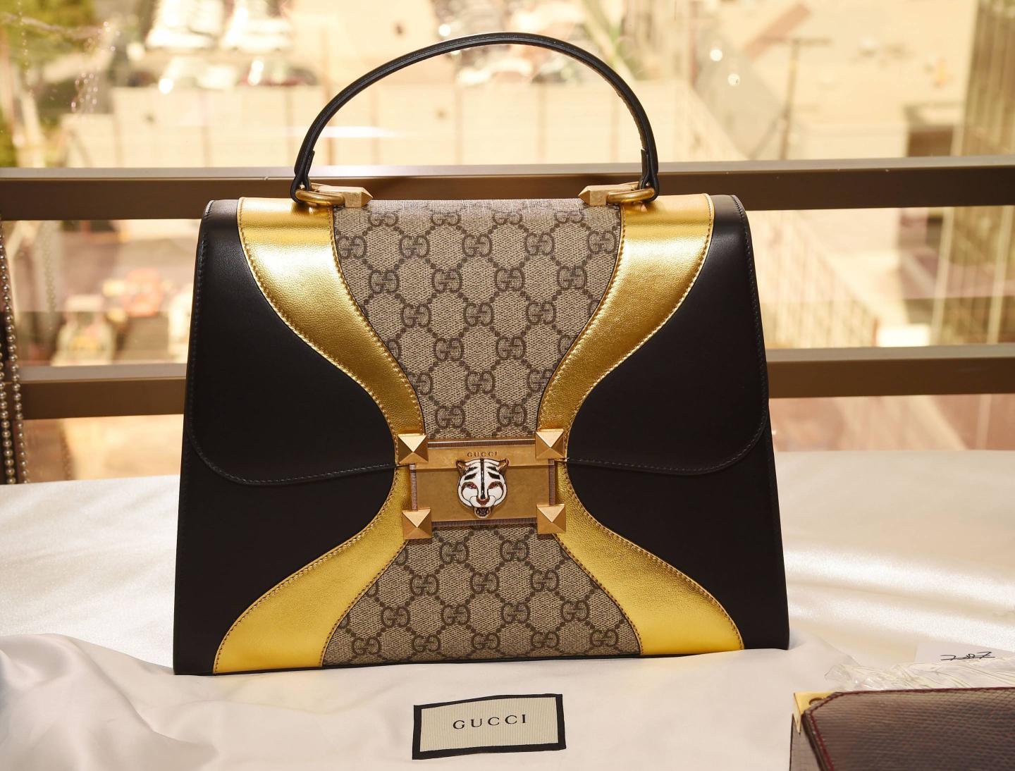 US-FASHION-MODE-CELEBRITES-ENCHERES